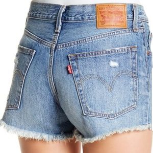 NWT Levi's 501 Distressed Jeans